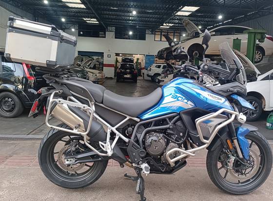TRIUMPH TIGER 900 GT PRO TRIUMPH TIGER 900 GT PRO